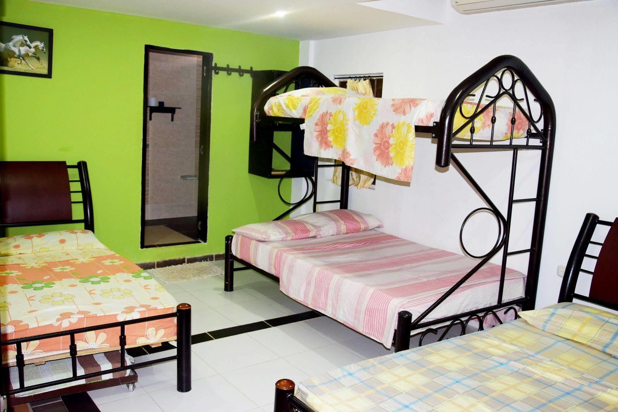 Hostel Green Light Taganga Exterior photo